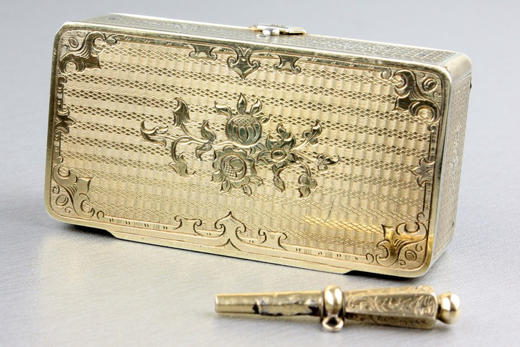 Antique silver-gilt skeleton-escapement timepiece snuffbox